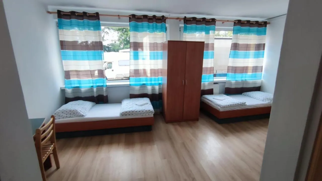 Hostel Plus 21 Pokoi クラクフ